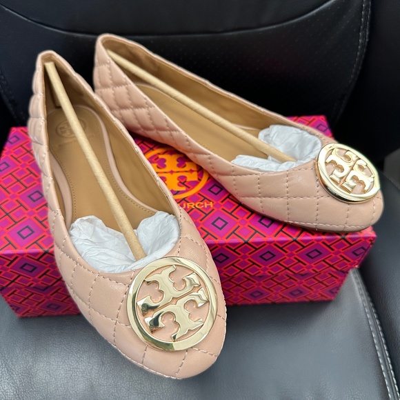 NIB! Tory Burch 64092 Benton 2 Quilted Ballet Flat Nappa Leather Goan Sand Size7 - Picture 1 of 9